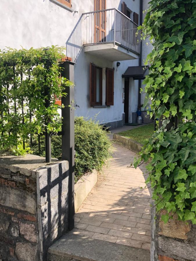 Casa Nonna Elide Leilighet Besozzo Eksteriør bilde