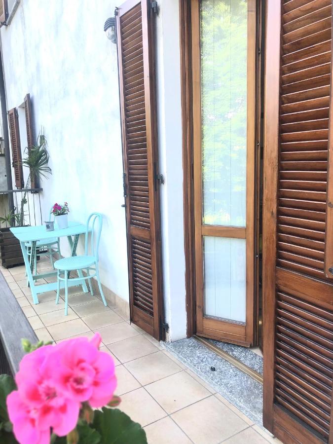 Casa Nonna Elide Leilighet Besozzo Eksteriør bilde